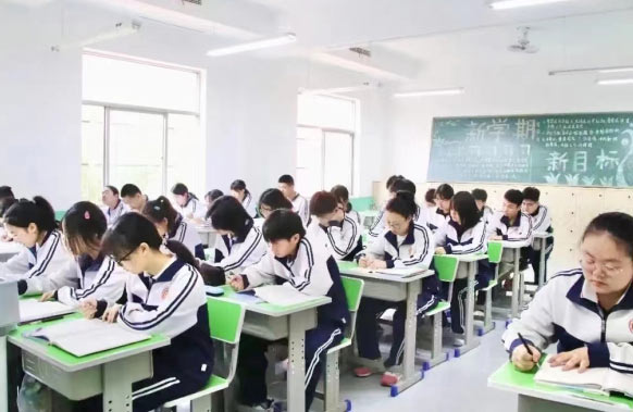 麟游国际升学班